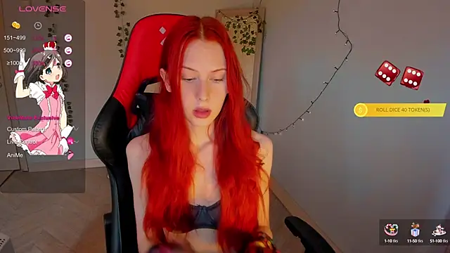 Snapshot of FruttiTatti chatting on September 21, 2025, 9:11 am FruttiTatti online show from September 21, 2025, 9:11 am