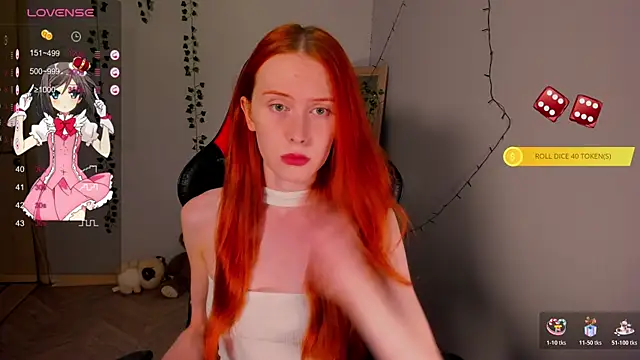 Snapshot of FruttiTatti chatting on October 21, 2025, 4:30 pm FruttiTatti online show from October 21, 2025, 4:30 pm