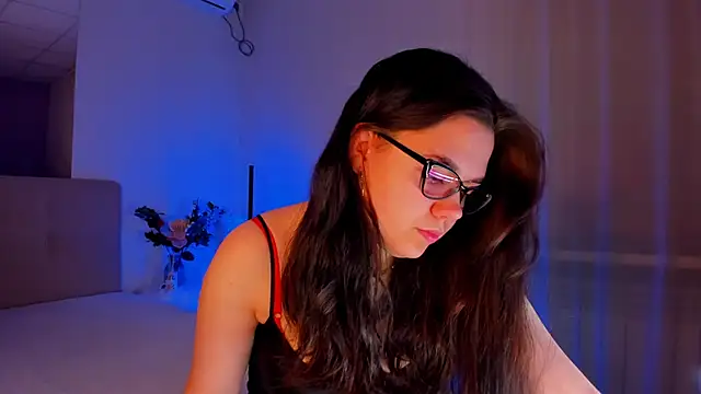 SelenaaSky online show from December 19, 2024, 1:40 pm