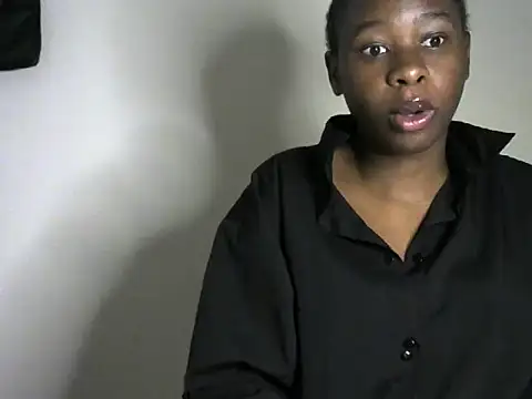 Novah  online show from November 27, 2025, 1:02 pm