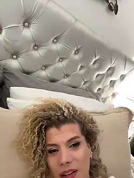 Georgiafox online show from October 4, 2025, 4:43 am