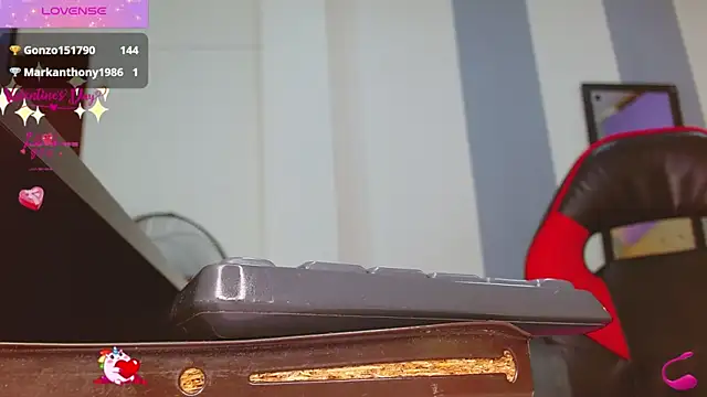 Snapshot of Kathiasaints chatting on February 14, 2025, 1:13 am Kathiasaints online show from February 14, 2025, 1:13 am