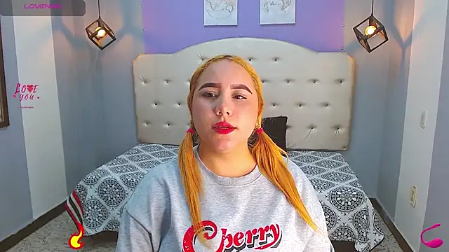 Snapshot of Kathiasaints chatting on February 19, 2025, 7:16 pm Kathiasaints online show from February 19, 2025, 7:16 pm