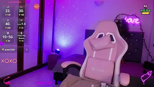 SexyLuna   online show from January 8, 2025, 12:17 am