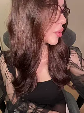 Snapshot of fuckdoll_18 chatting on March 3, 2026, 2:12 pm fuckdoll 18 online show from March 3, 2026, 2:12 pm