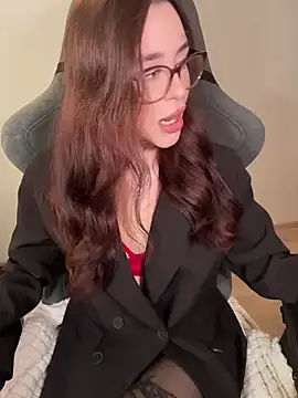 Snapshot of fuckdoll_18 chatting on March 6, 2026, 2:13 pm fuckdoll 18 online show from March 6, 2026, 2:13 pm