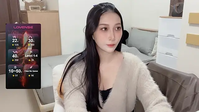 Snapshot of yu5888 chatting on January 17, 2025, 10:00 am yu5888 online show from January 17, 2025, 10:00 am