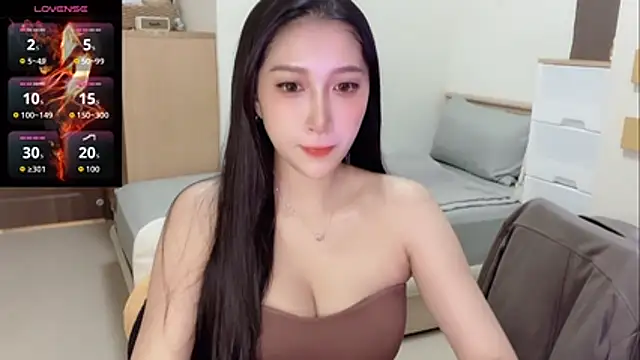 Snapshot of yu5888 chatting on November 8, 2025, 10:15 am yu5888 online show from November 8, 2025, 10:15 am