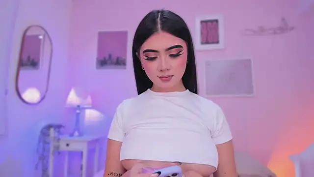 Snapshot of little-natt chatting on February 10, 2025, 1:22 pm little-natt online show from February 10, 2025, 1:22 pm