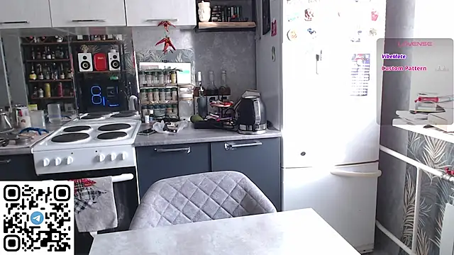 Kelly Hardy online show from March 14, 2025, 8:53 am