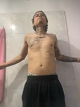 chamitopolla21 online show from August 3, 2026, 12:53 am
