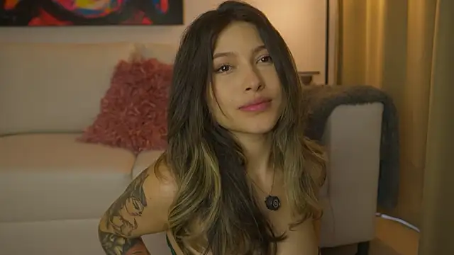 AyraSmith  online show from February 12, 2026, 9:43 pm