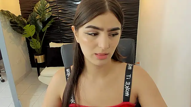 sofia 44 online show from December 7, 2024, 12:35 pm