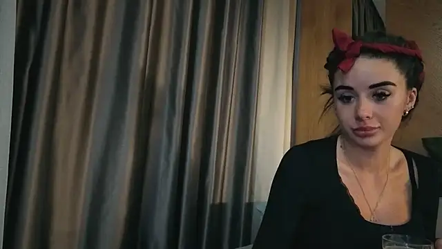 your bunnygirl online show from October 12, 2025, 8:52 pm