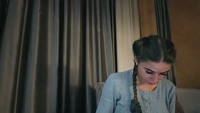 your bunnygirl online show from November 6, 2025, 9:05 pm