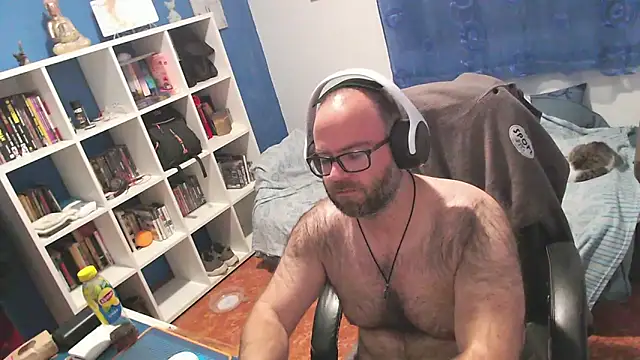 ravingr4d4 online show from February 22, 2026, 11:47 pm