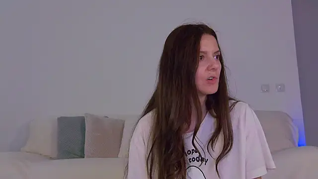 Snapshot of LilyRoselyn chatting on September 29, 2025, 5:34 am LilyRoselyn online show from September 29, 2025, 5:34 am