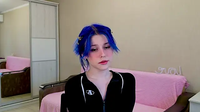 Snapshot of Alisa_Black_Star chatting on December 21, 2024, 8:39 am Alisa Black Star online show from December 21, 2024, 8:39 am