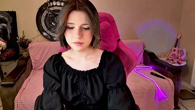 Snapshot of Alisa_Black_Star chatting on January 12, 2025, 11:17 am Alisa Black Star online show from January 12, 2025, 11:17 am