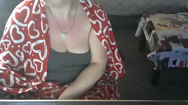 Silvia2277 online show from January 19, 2025, 12:39 pm