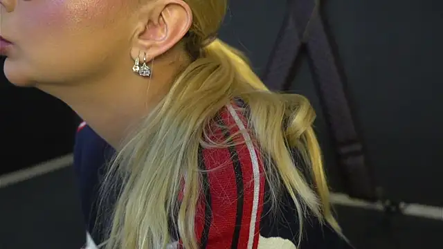 CelineConner online show from March 14, 2026, 5:13 am