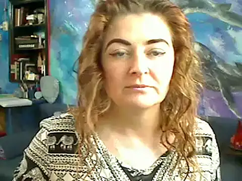 Snapshot of Helen1974 chatting on December 10, 2024, 6:54 am Helen1974 online show from December 10, 2024, 6:54 am