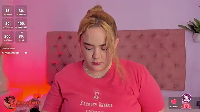 sophiarossee  online show from September 11, 2025, 12:05 pm