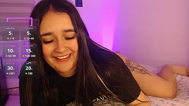 Snapshot of Megan_FE chatting on December 20, 2024, 4:31 am Megan FE online show from December 20, 2024, 4:31 am