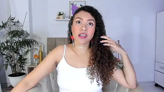 Zoe Gruber online show from February 11, 2026, 11:10 pm