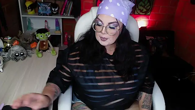 Snapshot of juliette_rd chatting on February 25, 2025, 2:14 am juliette rd online show from February 25, 2025, 2:14 am