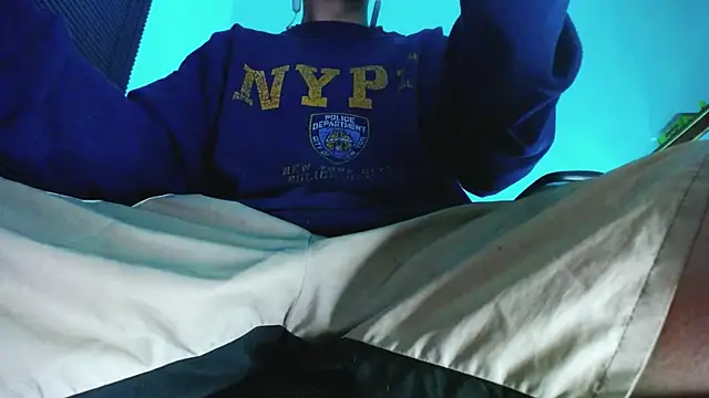 zacwatson  online show from January 7, 2026, 1:41 am