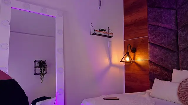 Snapshot of rachellmartinez chatting on September 21, 2025, 11:34 am rachellmartinez online show from September 21, 2025, 11:34 am