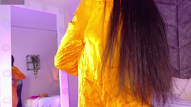 Snapshot of rachellmartinez chatting on September 25, 2025, 11:36 am rachellmartinez online show from September 25, 2025, 11:36 am