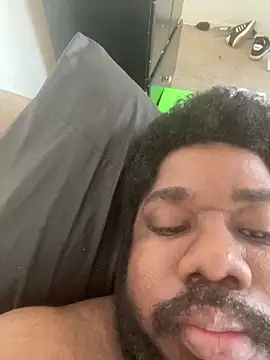 bighugebbc12 online show from April 18, 2026, 2:32 pm