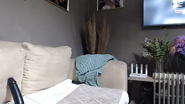 Snapshot of ThickyMinajxx chatting on September 10, 2025, 8:53 pm ThickyMinajxx online show from September 10, 2025, 8:53 pm