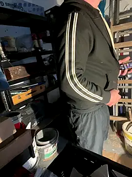 Snapshot of Fuckbuddy36 chatting on October 19, 2025, 6:14 am Fuckbuddy36 online show from October 19, 2025, 6:14 am