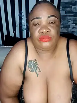 BigHotMatureXx online show from October 12, 2025, 2:05 pm