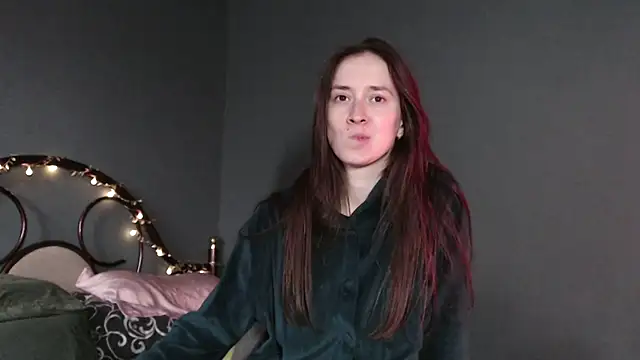Snapshot of wow__kelly chatting on May 1, 2026, 3:49 pm wow kelly online show from May 1, 2026, 3:49 pm