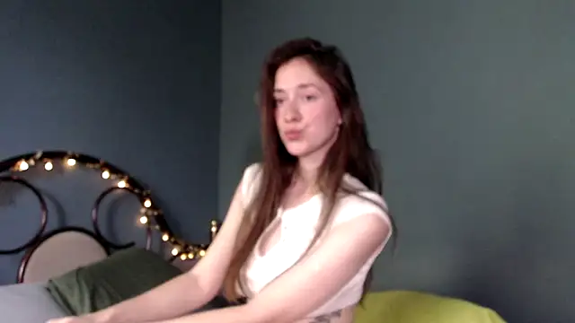 Snapshot of wow__kelly chatting on July 3, 2026, 1:28 pm wow kelly online show from July 3, 2026, 1:28 pm