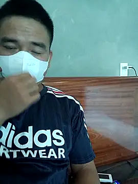 Vvvvvieett online show from October 10, 2025, 5:28 am