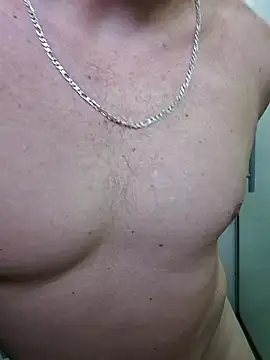 edygaucho3 online show from October 21, 2025, 12:39 pm