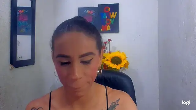 Snapshot of juanblakbigcock chatting on November 7, 2025, 3:45 pm juanblakbigcock online show from November 7, 2025, 3:45 pm