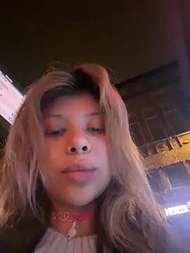 jackelinuh online show from March 29, 2026, 10:10 pm