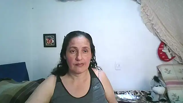 ximenajimenez online show from April 3, 2026, 11:14 pm