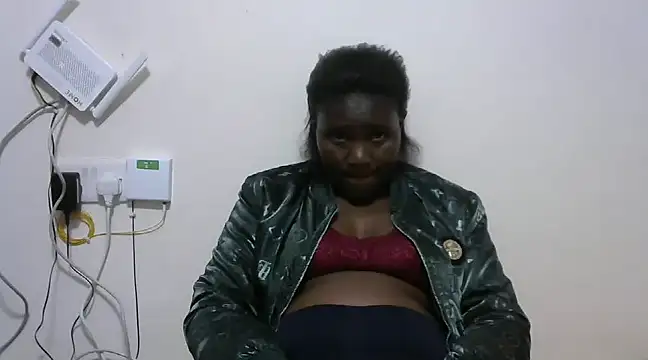 Snapshot of Sexxey_minah chatting on January 8, 2025, 10:27 pm Sexxey minah online show from January 8, 2025, 10:27 pm