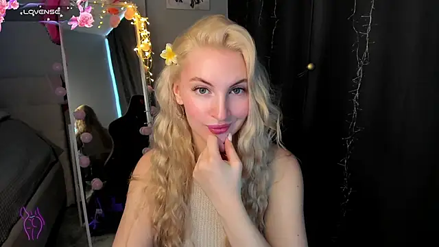 Kimmy powell online show from April 14, 2026, 2:50 am