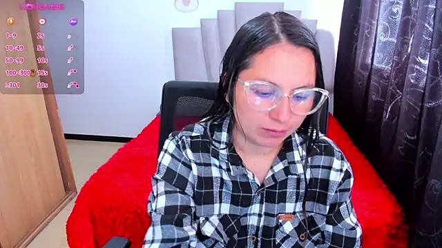 Snapshot of samantha__wilson chatting on October 14, 2025, 3:02 pm samantha wilson online show from October 14, 2025, 3:02 pm