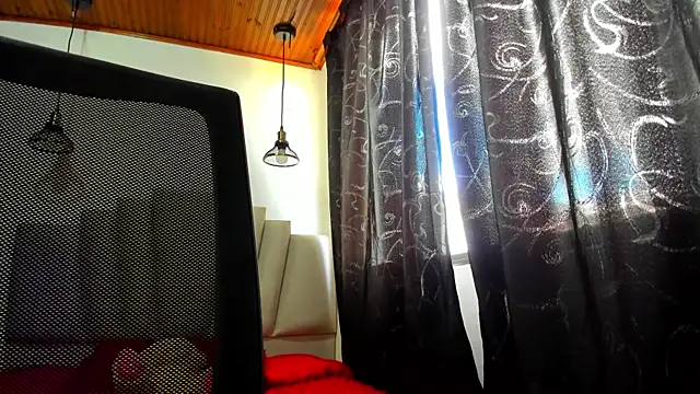 Snapshot of samantha__wilson chatting on October 24, 2025, 3:19 pm samantha wilson online show from October 24, 2025, 3:19 pm