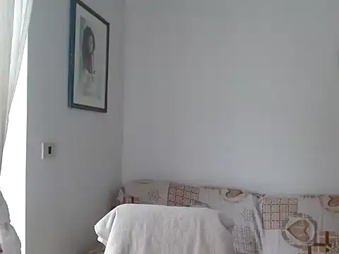 Snapshot of danasantoreal chatting on September 30, 2025, 7:57 am danasantoreal online show from September 30, 2025, 7:57 am