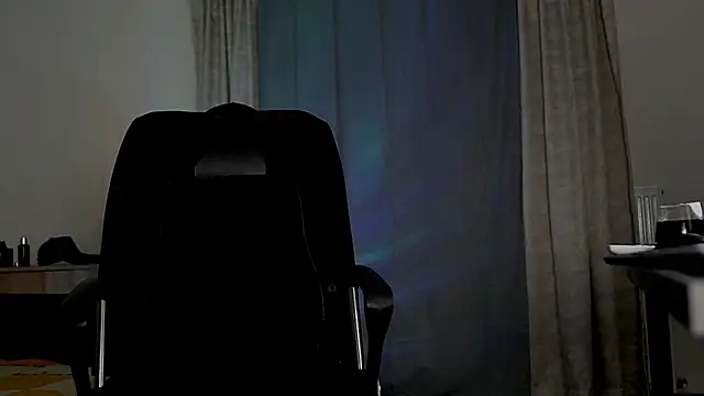 juliusmasters online show from September 21, 2025, 8:10 pm